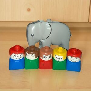 Vintage LEGO Duplo Family Figures & Jungle Circus Elephant A41
